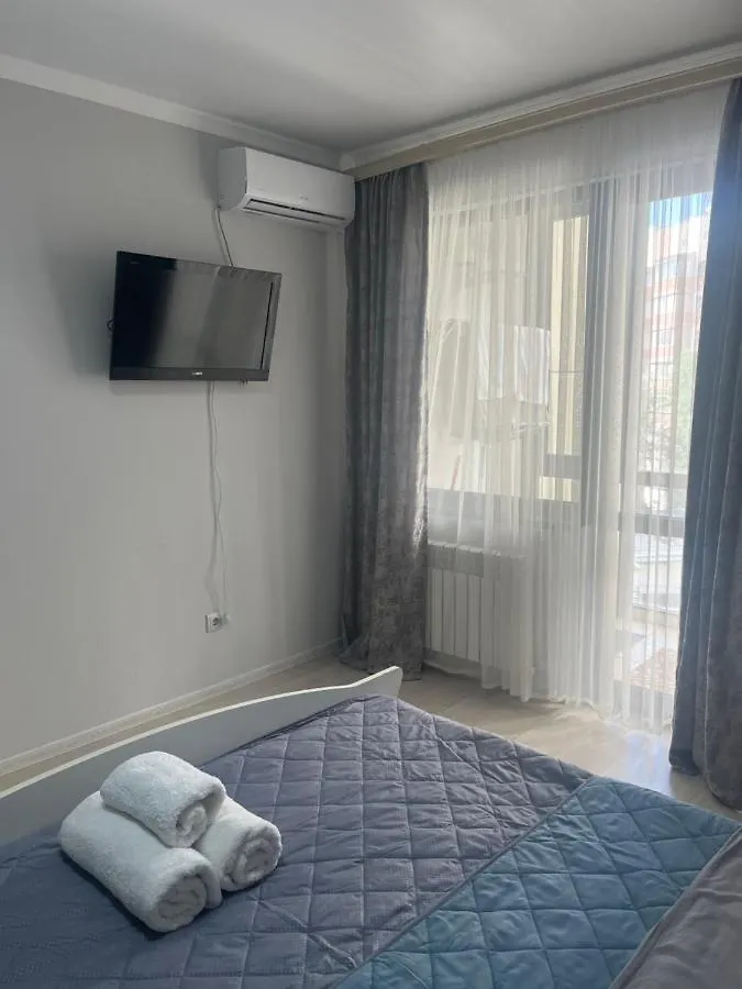 River Park Apartment In The Center Of Almaty